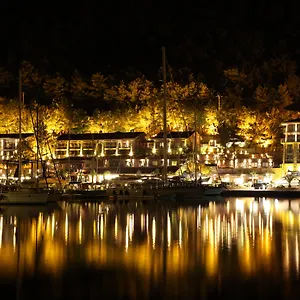 Otel Marti Hemithea