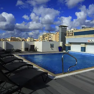 Otel Labranda Rocca Nettuno